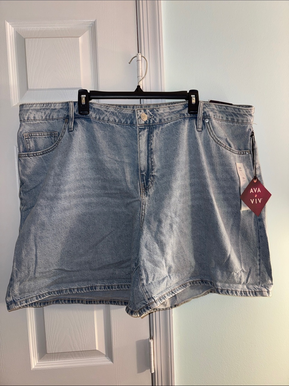 Ava & Viv Light Blue Denim High-Rise Jean Shorts